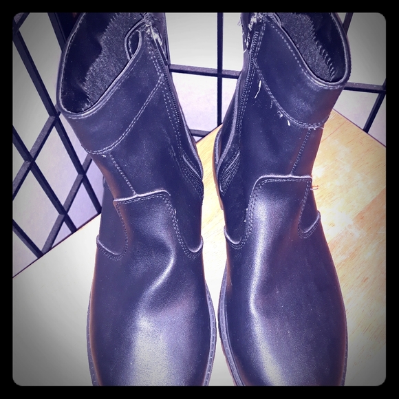 Men's boots - Picture 1 of 2